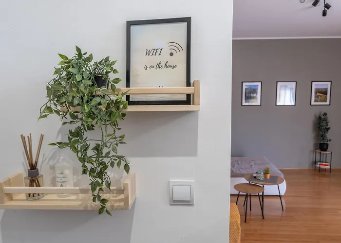 Appartement Old Town's Legend: Center With Balcony