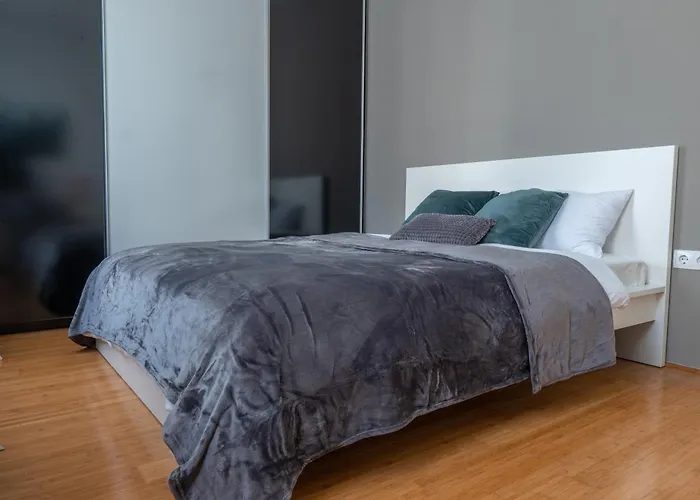 Old Town's Legend: Center With Balcony * Maribor