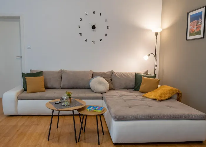 Appartement Old Town's Legend: Center With Balcony